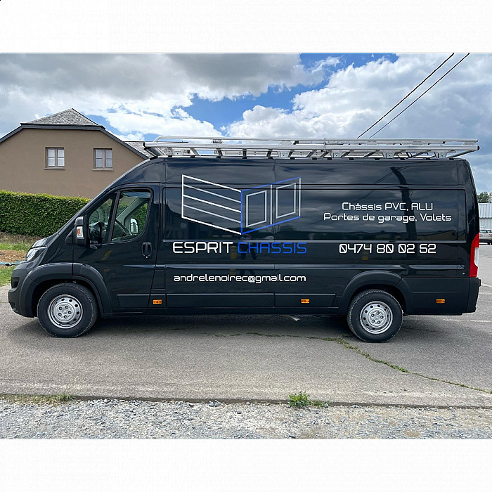 Esprit Chassis