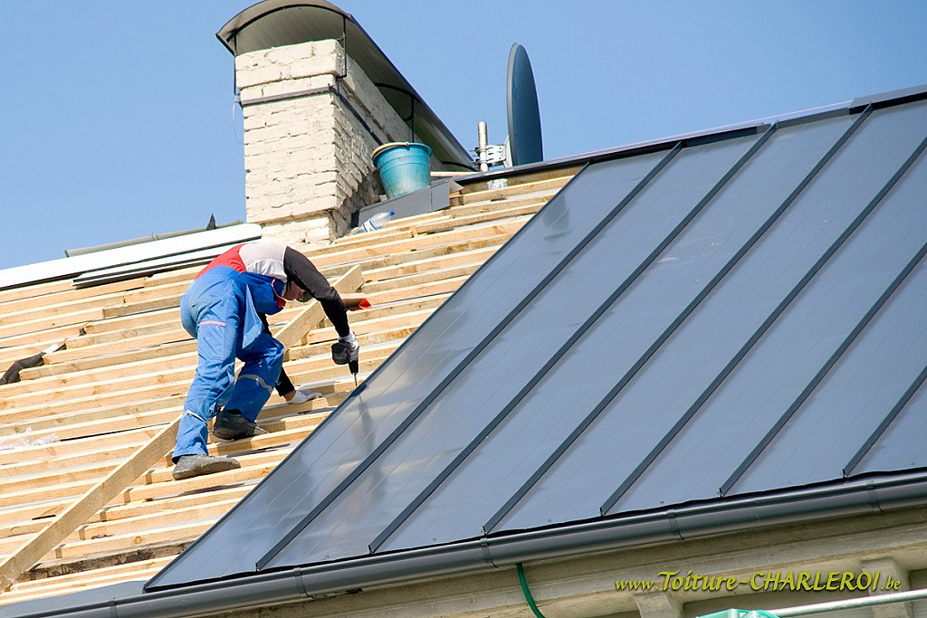 Travaux de rénovation et d'entretien de toitures à Vivegnis, Oupeye